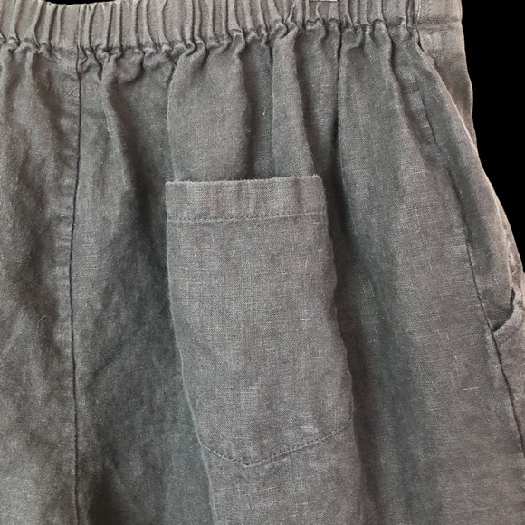 FLAX LINEN Lagenlook Black Cropped Pants with Pockets - Picture 6 of 11